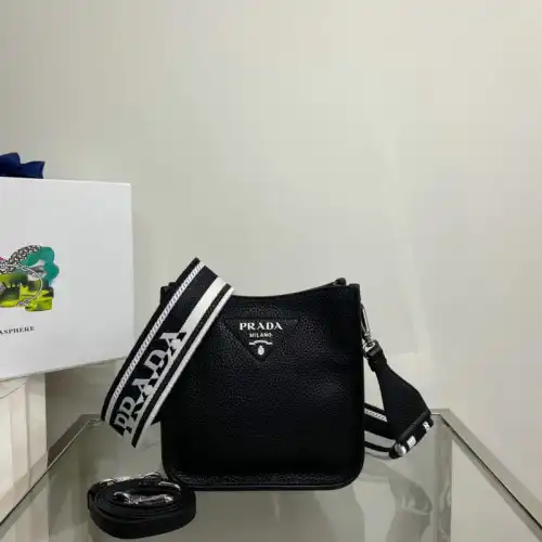 Prada Bag 2205YA0045 0122