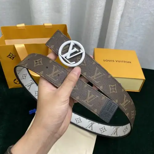 LV Belts 2111XA0030 0204